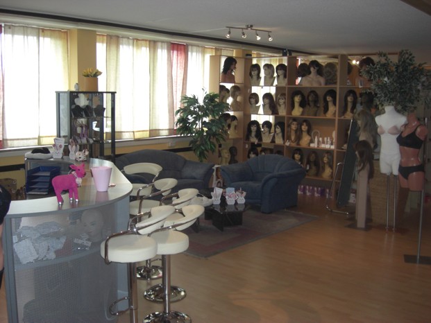 showroom-special-trade-bar